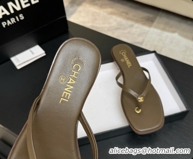 Luxury Chanel Goatskin Thongs Sandals G47319 Khaki Green 2026