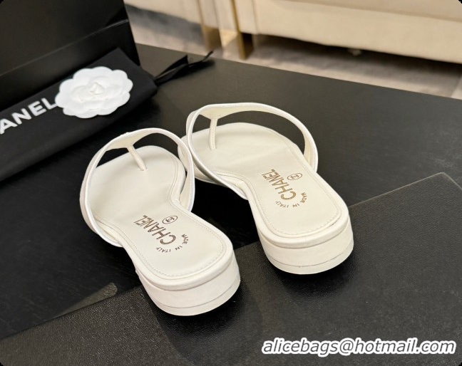 Popular Style Chanel Lambskin Thongs Sandals G47481 White 2026