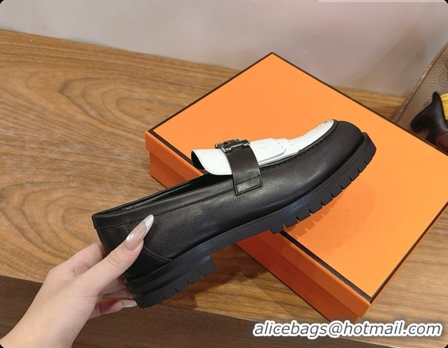 Pretty Style Hermes Classic Loafer in Calfskin H080708 Black/White 2026