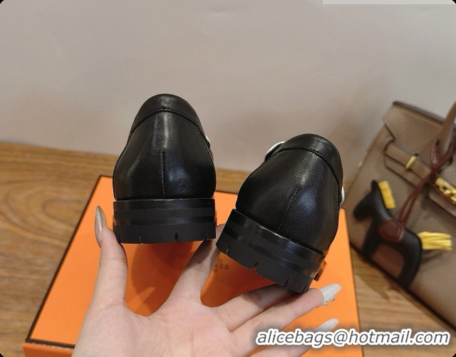 Pretty Style Hermes Classic Loafer in Calfskin H080708 Black/White 2026