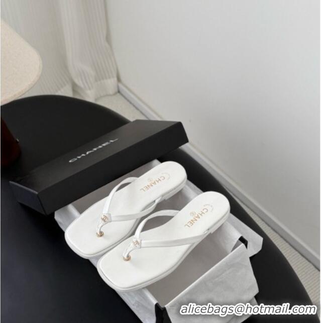 Shop Discount Chanel Goatskin Thongs Sandals G47319 White 2026