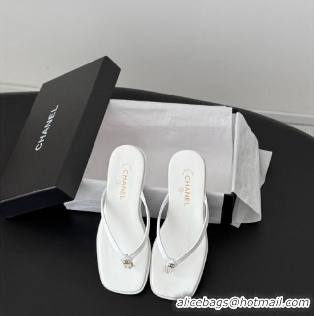 Shop Discount Chanel Goatskin Thongs Sandals G47319 White 2026
