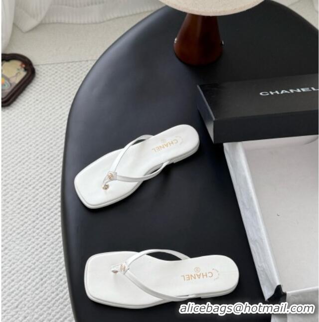 Shop Discount Chanel Goatskin Thongs Sandals G47319 White 2026