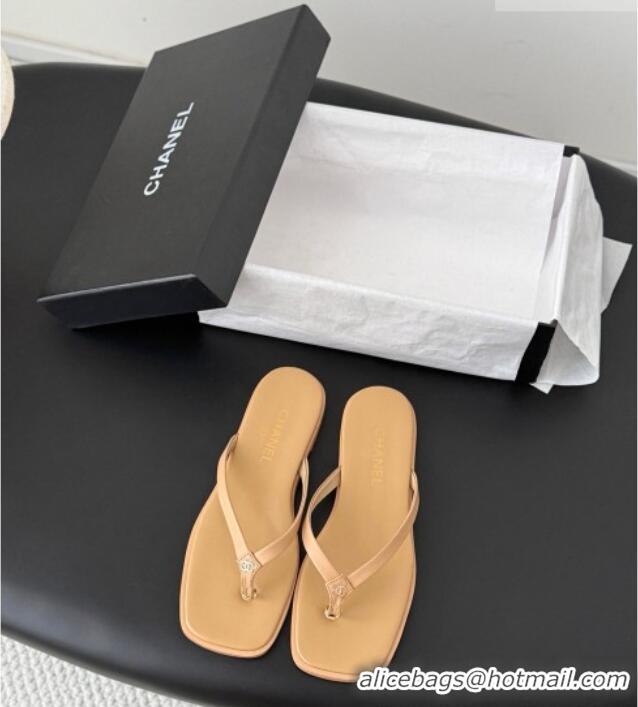New Release Creation Chanel Goatskin Thongs Sandals G47319 Apricot 2026