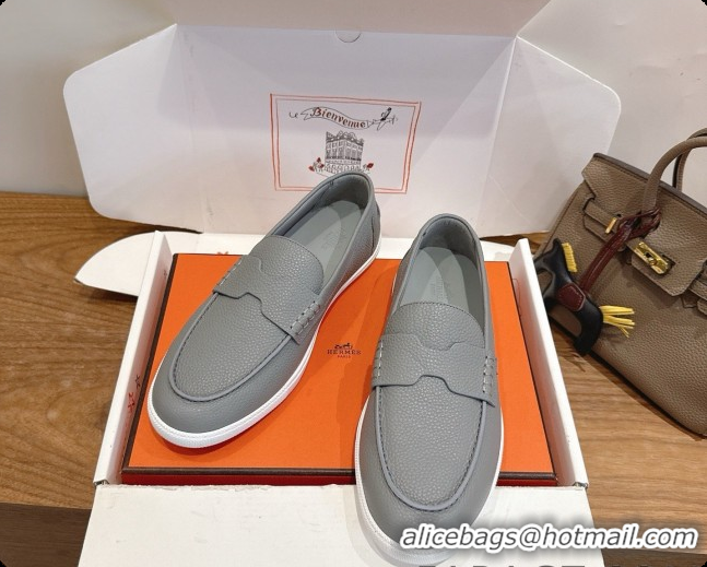Low Cost Hermes Job loafers in grained Calfskin H080734 Grey 2026