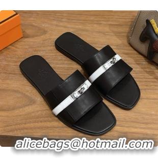 Sophisticated Hermes Giulia sandal in Calfskin with Kelly Buckle H080756 Grey 2026