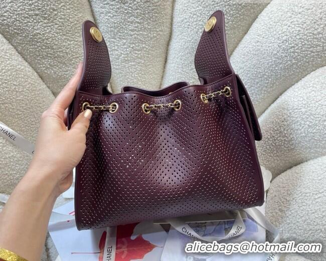 Market Sells Chanel 25 Small Handbag in Hollowed-out Calfskin AS5293 Burgundy 2026