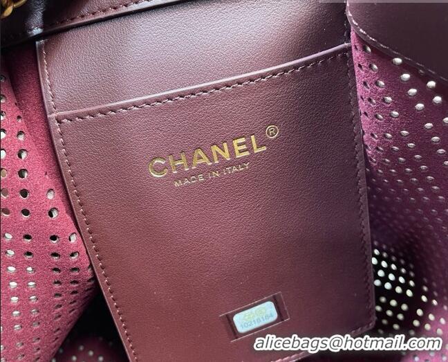 Market Sells Chanel 25 Small Handbag in Hollowed-out Calfskin AS5293 Burgundy 2026