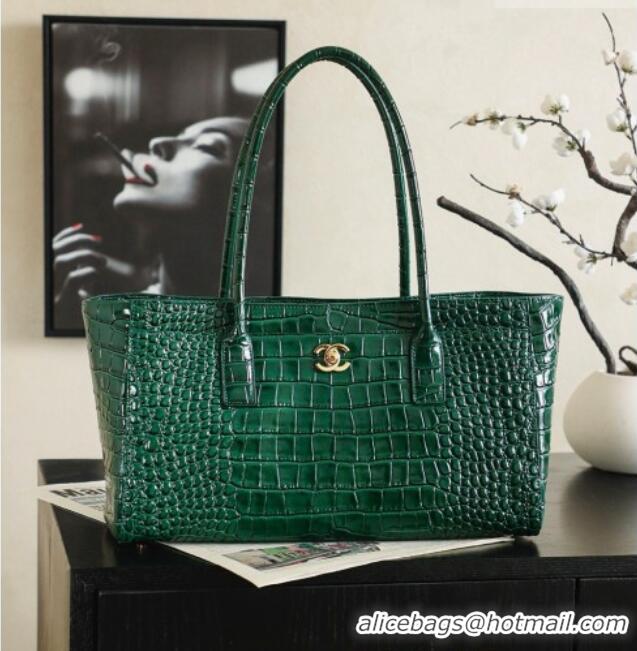 Best Price Chanel Small Shopping Bag in Crocodile Embossed Calfskin AS6243 Green 2026
