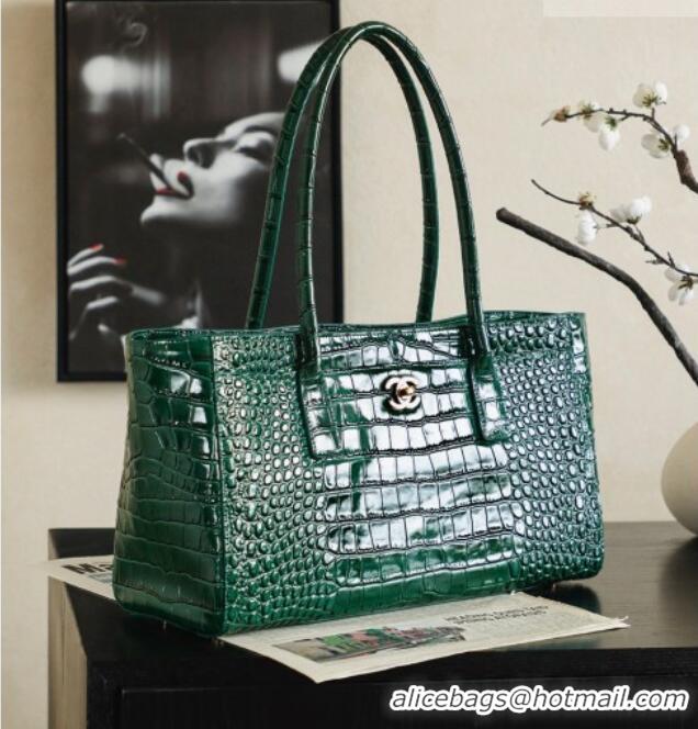 Best Price Chanel Small Shopping Bag in Crocodile Embossed Calfskin AS6243 Green 2026