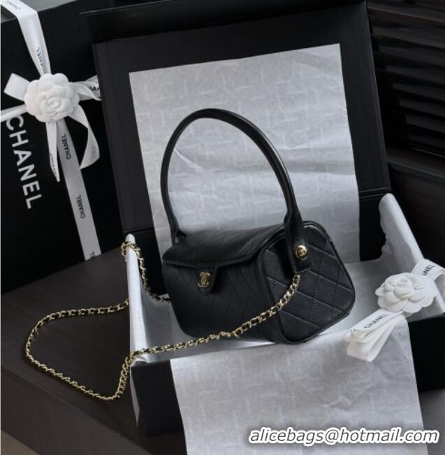 Top Grade Chanel Calfskin Clutch with Chain AP5294 Black 2026