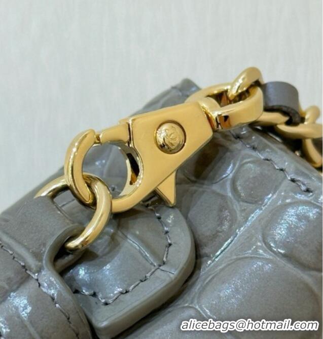Well Crafted Chanel Vanity with Chain in Crocodile Embossed Calfskin AP5346 Grey 2026 Top Quality