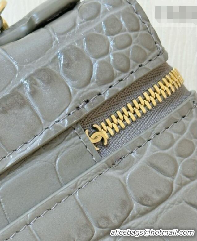 Well Crafted Chanel Vanity with Chain in Crocodile Embossed Calfskin AP5346 Grey 2026 Top Quality