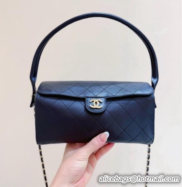 Famous Brand Chanel Lambskin Clutch with Chain AP5294 Black 2026 Top Quality