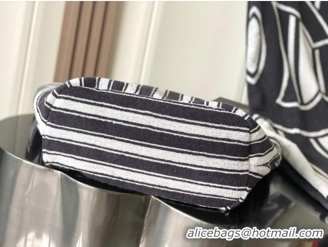 Modern Classic Chanel Beach Bag and Towel 8853 Grey/White 2026