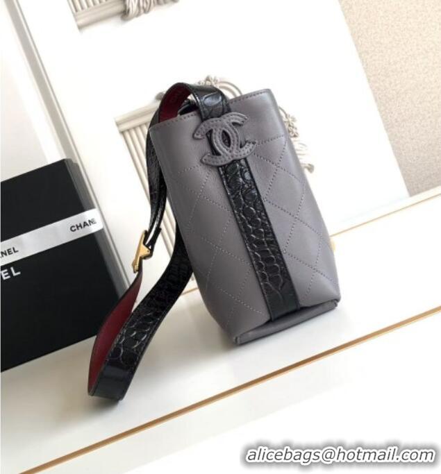 Market Sells Chanel Quilted Calfskin Mini Bucket Bag AS6537 Grey 2026