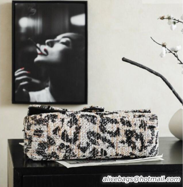 Famous Brand Chanel Tweed & Mixed Fibers Maxi Flap Bag AS6281 CH082225 2026