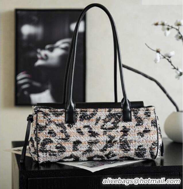 Well Crafted Chanel Tweed & Calfskin Small Shopping Bag AS6288 CH082227 2026