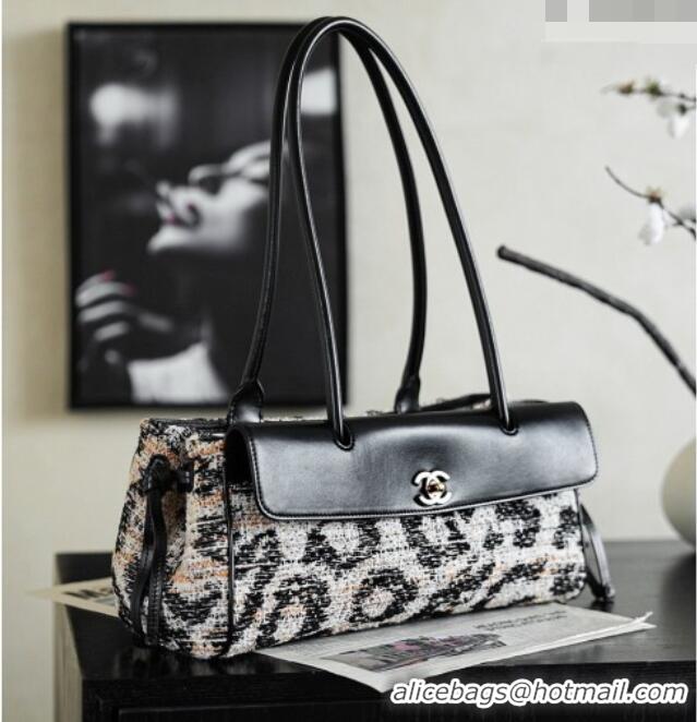 Well Crafted Chanel Tweed & Calfskin Small Shopping Bag AS6288 CH082227 2026