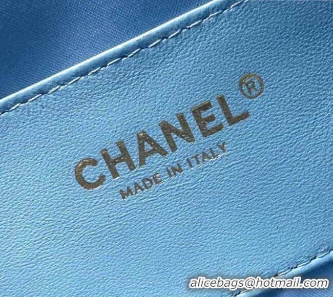 Buy Fashionable Chanel 25 Small Handbag in Grained Calfskin AS5293 Light Blue 2026