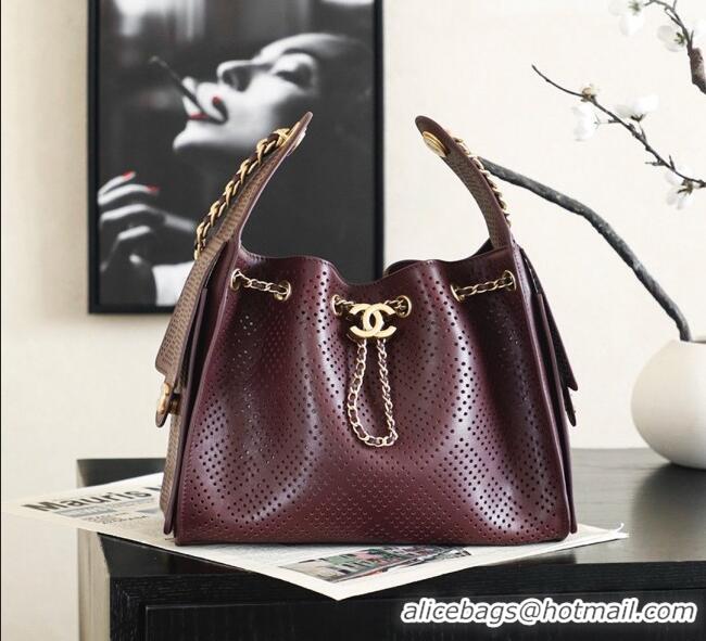 Famous Brand Chanel 25 Small Handbag in Hollowed-out Calfskin AS5293 Burgundy 2026