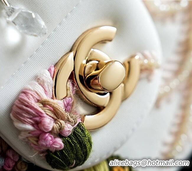 Famous Brand Chanel Embroidery Medium Flap Bag CH082413 White/Pink 2026