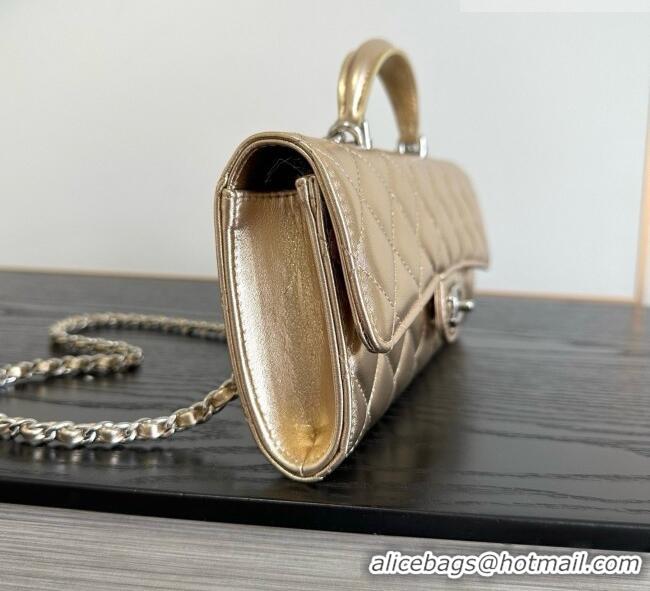 Top Grade Chanel Clutch with Chain in Lambskin AP5280 Gold 2026