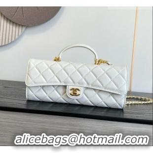 Famous Brand Chanel Clutch with Chain in Grained Calfskin AP5280 White 2026