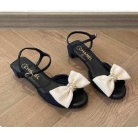Charming Chanel Sandals in Grosgrain Black and Ivory 6080303