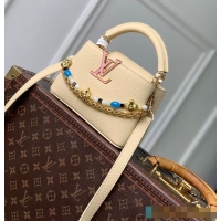 Traditional Specials Louis Vuitton Capucines East West Mini Banana Taurillon leather M25474