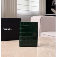 Luxury Cheap Chanel Passport Holder Crocodile Embossed Calfskin & Gold-Tone Metal AS6236 Dark Green Spring Summer 2026