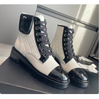 Duplicate Chanel Boots In White 6080811