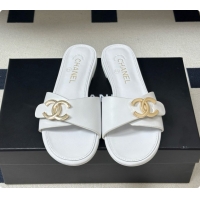 Perfect Chanel Calfs...