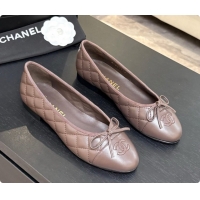 Stylish Chanel Quilt...