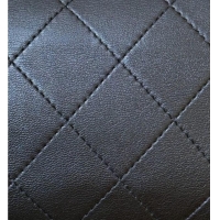 Famous Brand Chanel Lambskin Clutch with Chain AP5294 Black 2026 Top Quality