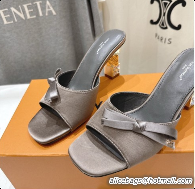Popular Style Louis Vuitton LV Cube Mule in Grey Satin Pre-Fall 6073037 2026
