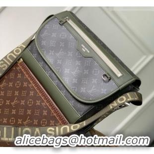 Well Crafted Louis Vuitton Courrier Messenger in Monogram Eclipse Canvas M28629 Black/Green 2026
