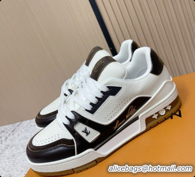 Stylish Louis Vuitton Louis Vuitton LV Trainer Sneakers in Leather LV073079 Black/White 2026