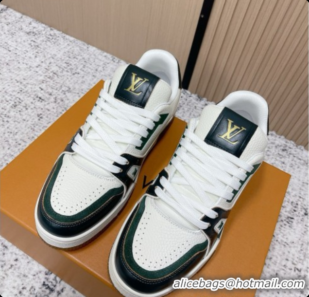 Buy Luxury Louis Vuitton Louis Vuitton LV Trainer Sneakers in Leather LV073101 White/Green 2026