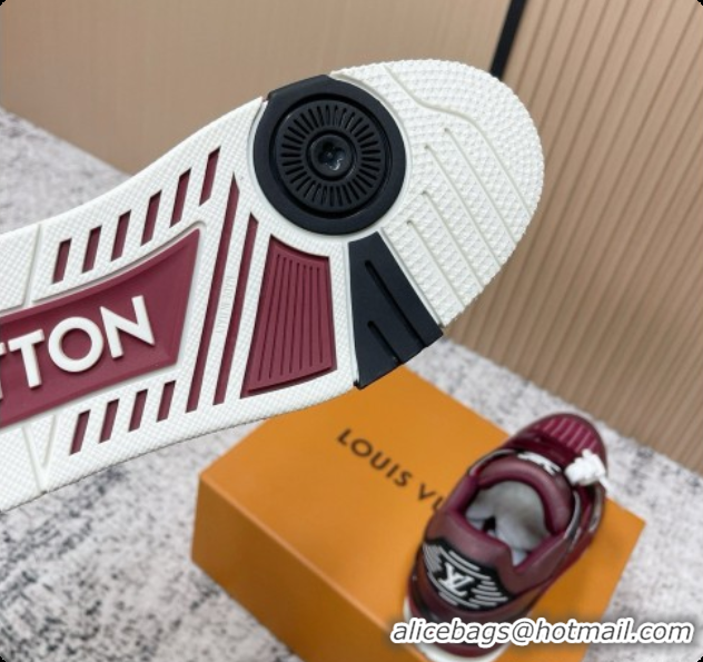 Pretty Style Louis Vuitton LV Skate Sneaker in Beige Mix of Materials LV073107 Burgundy 2026