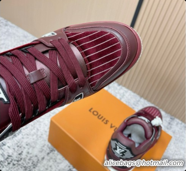 Pretty Style Louis Vuitton LV Skate Sneaker in Beige Mix of Materials LV073107 Burgundy 2026