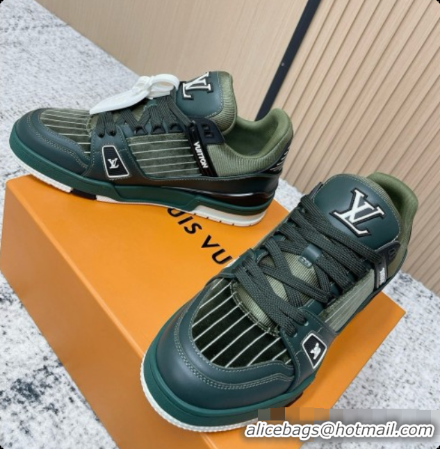 Popular Style Louis Vuitton LV Trainer Sneaker in Beige Mix of Materials LV073109 Green 2026