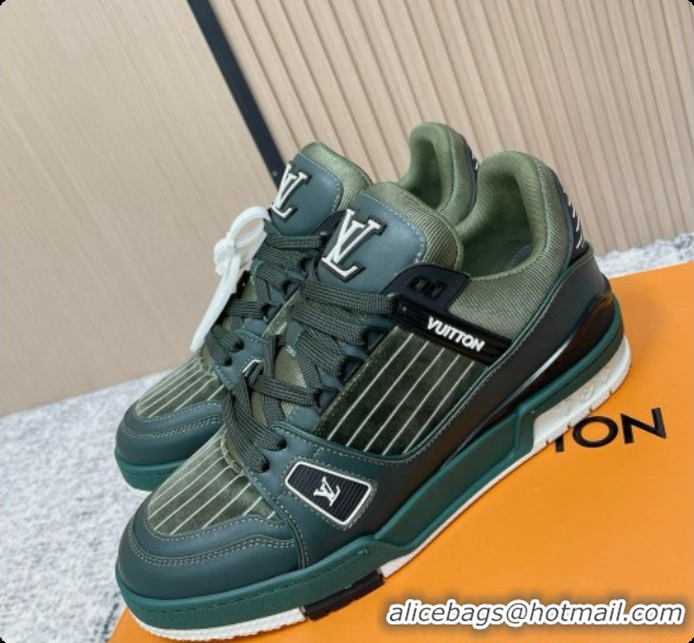 Popular Style Louis Vuitton LV Trainer Sneaker in Beige Mix of Materials LV073109 Green 2026