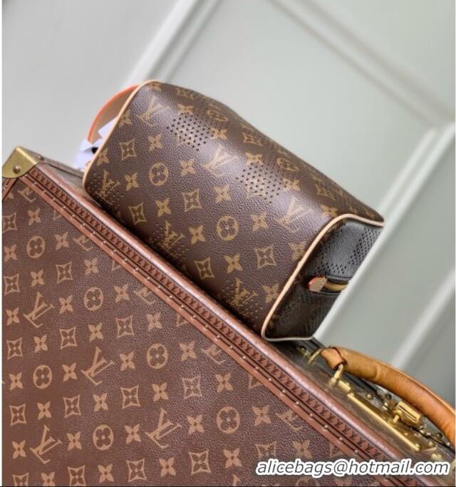 Famous Brand Louis Vuitton Locker Dopp Kit in Monogram Canvas M29165 2026
