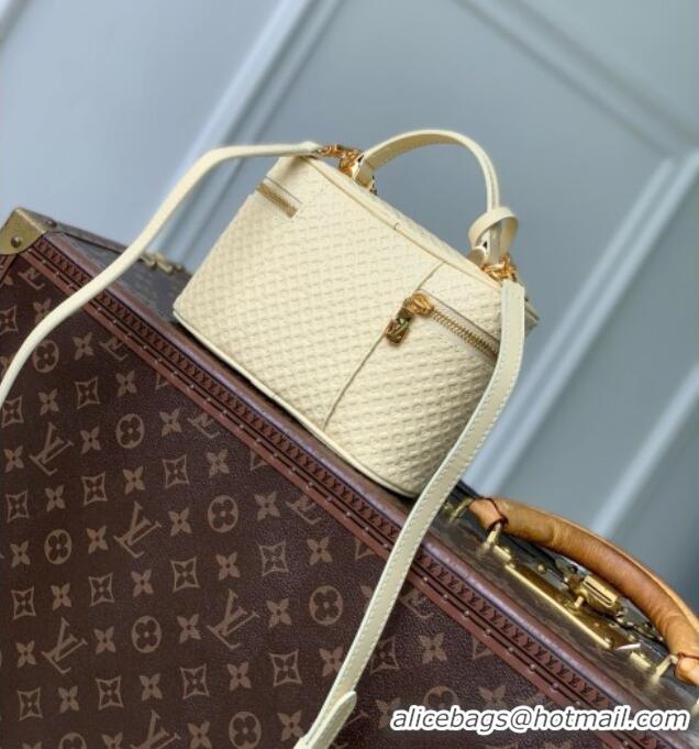 Good Looking Louis Vuitton Vanity Chain Pouch in Banana Calfskin Leather M29051 2026