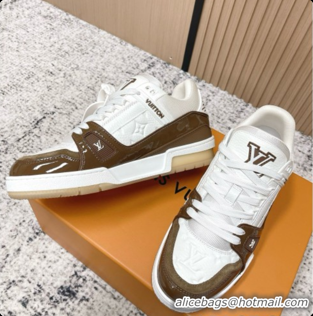Sophisticated Louis Vuitton Louis Vuitton LV Trainer Sneakers in Leather LV073122 White/Khaki 2026