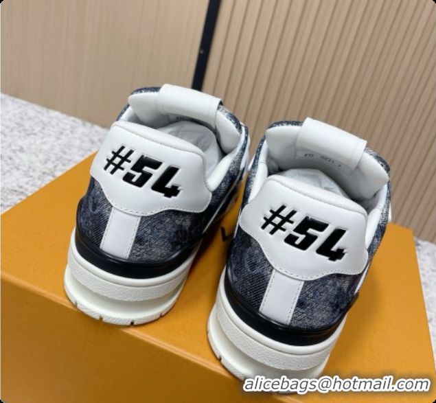 Popular Style Louis Vuitton Louis Vuitton LV Trainer Sneakers in Mix of Materials LV073125 Grey 2026