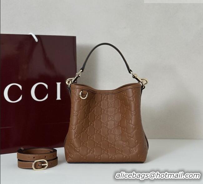 Best Quality Gucci GG Leather Emblem Small Bucket Bag 815118 Brown 2025