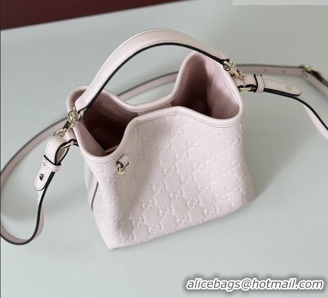 Well Crafted Gucci GG Leather Emblem Small Bucket Bag 815118 Light Pink 2026