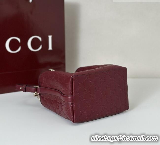 Good Taste Gucci GG Leather Emblem Small Bucket Bag 815118 Burgundy 2026